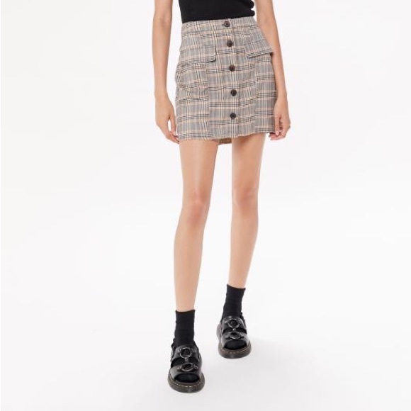 Urban Outfitters Plaid Mini Skirt - Picture 2 of 9